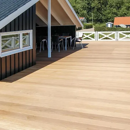 Beach Front Home In Sjolund With Sauna Casa de Férias *